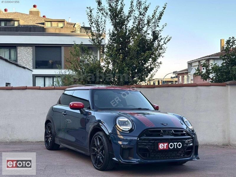 ER OTO 2024 YENİ JOHN COOPER WORKS 17.000 KM BOYASIZ 1