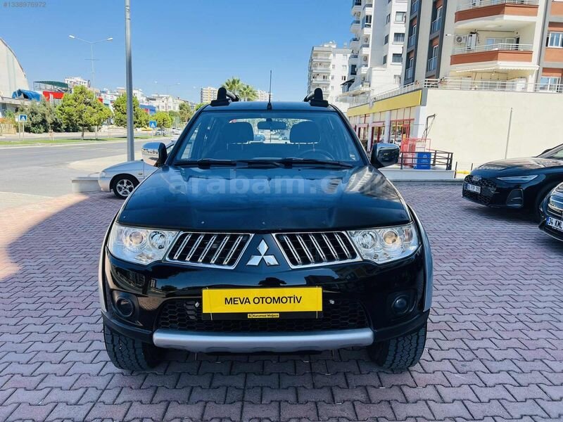 MİTSUBİŞHİ L200 4X2 OTOMATİK 277.000KM+BOYASIZ+CAM GİBİ
