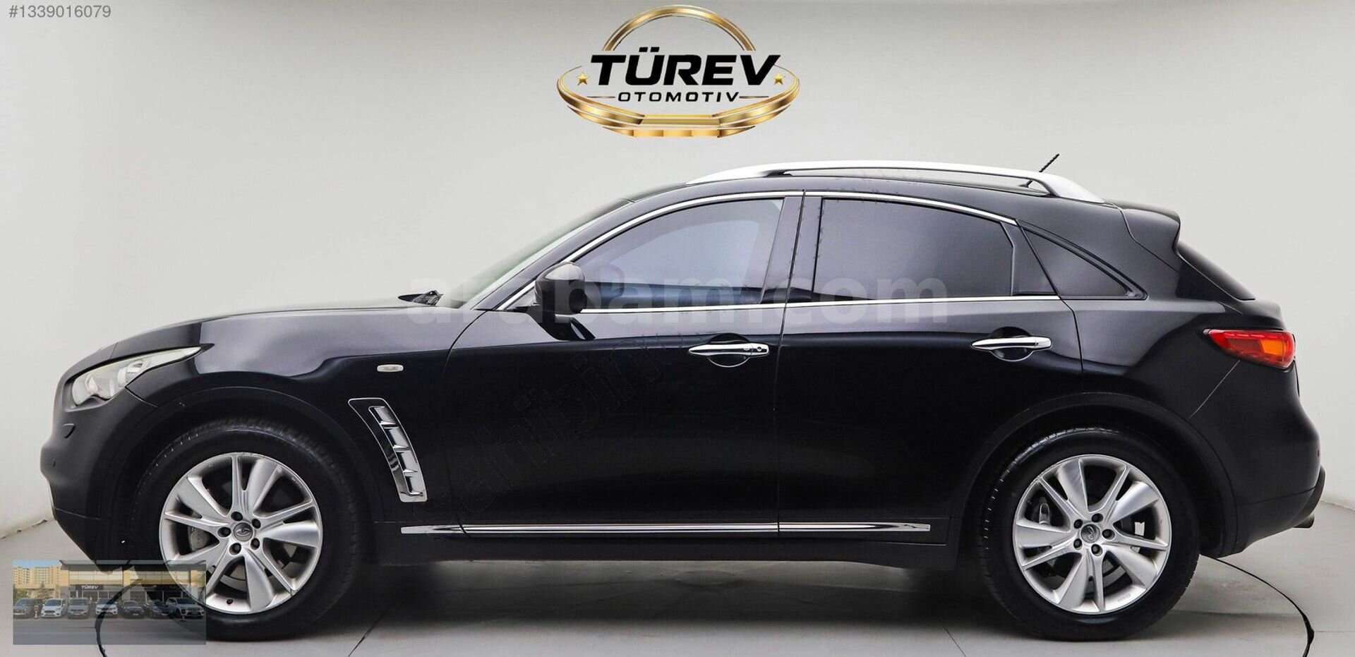 Galeriden Infiniti FX FX30d GT 2012 Model Ankara 250.000 km Siyah 2