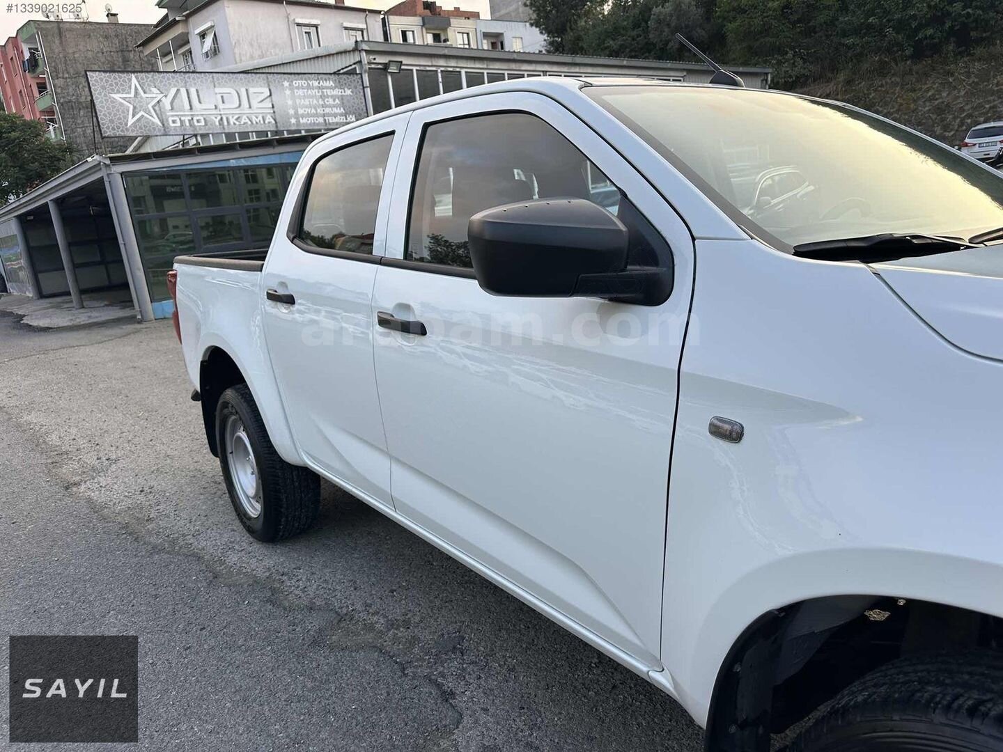 2024 ÇIKIŞLI 29.KM'de ISUZU DMAX 1.9D V-LİFE 4