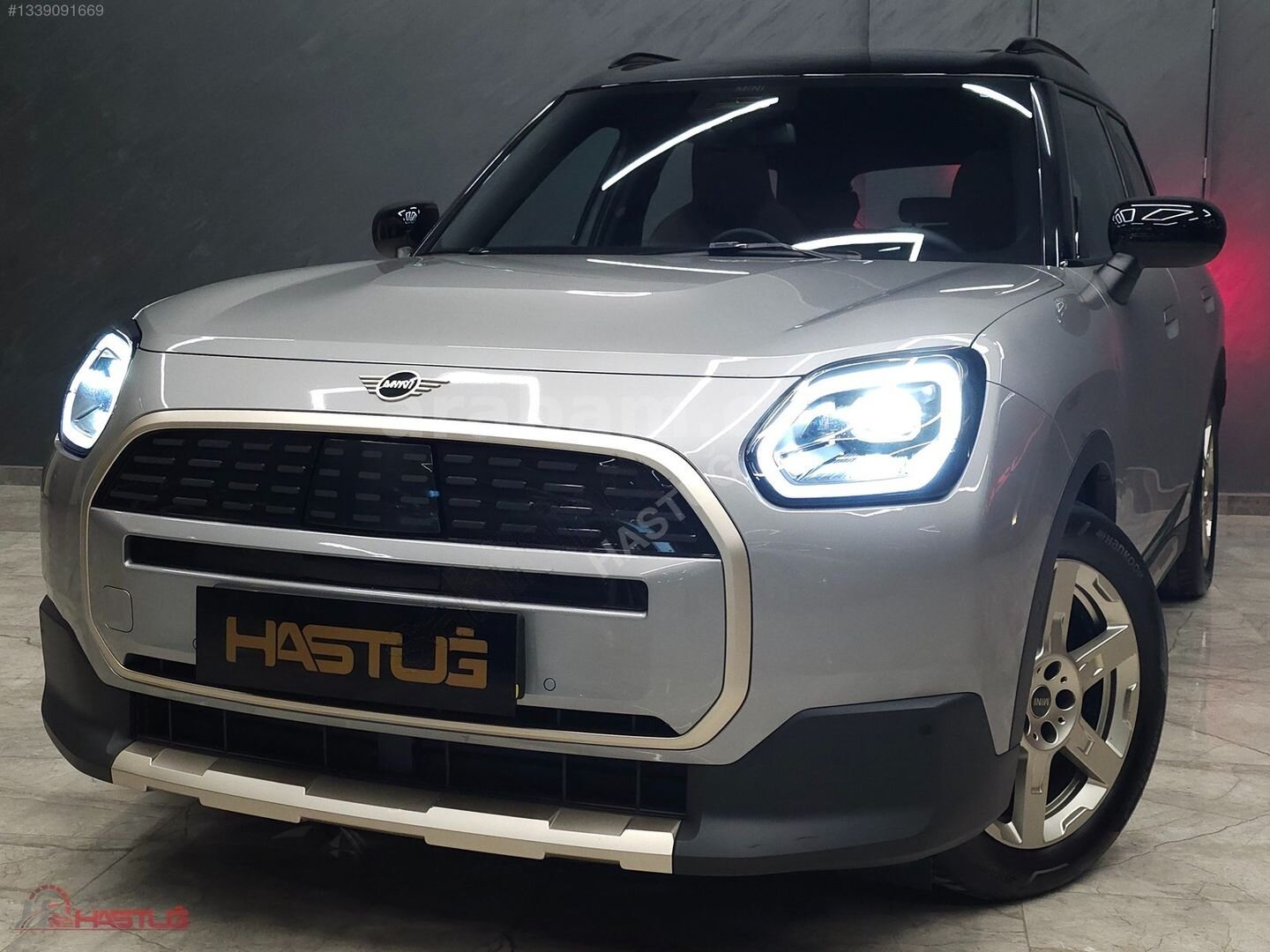 BOYASIZ DEĞİŞENSZ TRAMERSZ 2025COUNTRYMAN E FAVOURED_MASAJ_ISITM 1