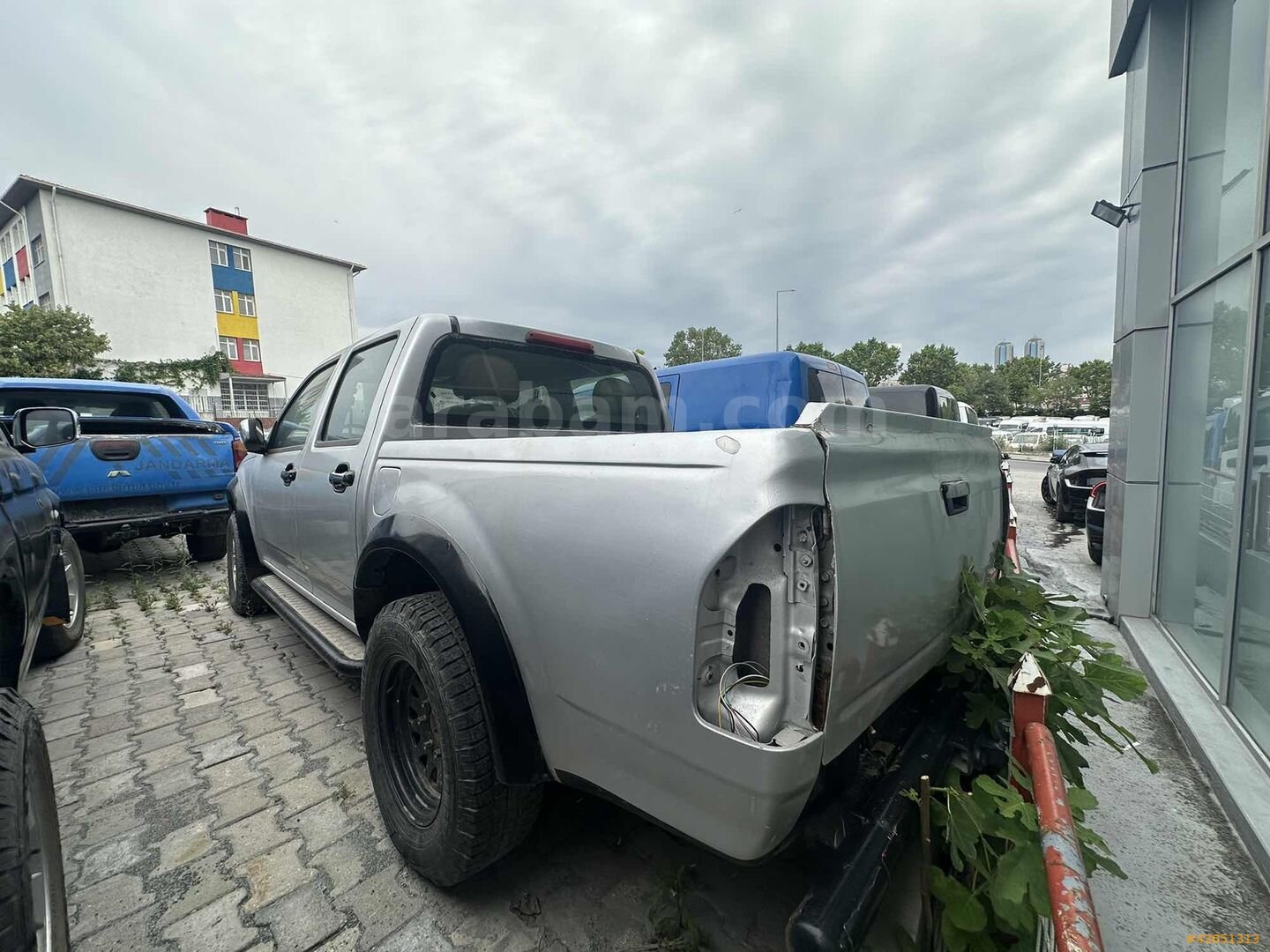 ALDATMAZ PLAZA'DAN 2006 MODEL ISUZU D-MAX 2.5 D 4X4 5