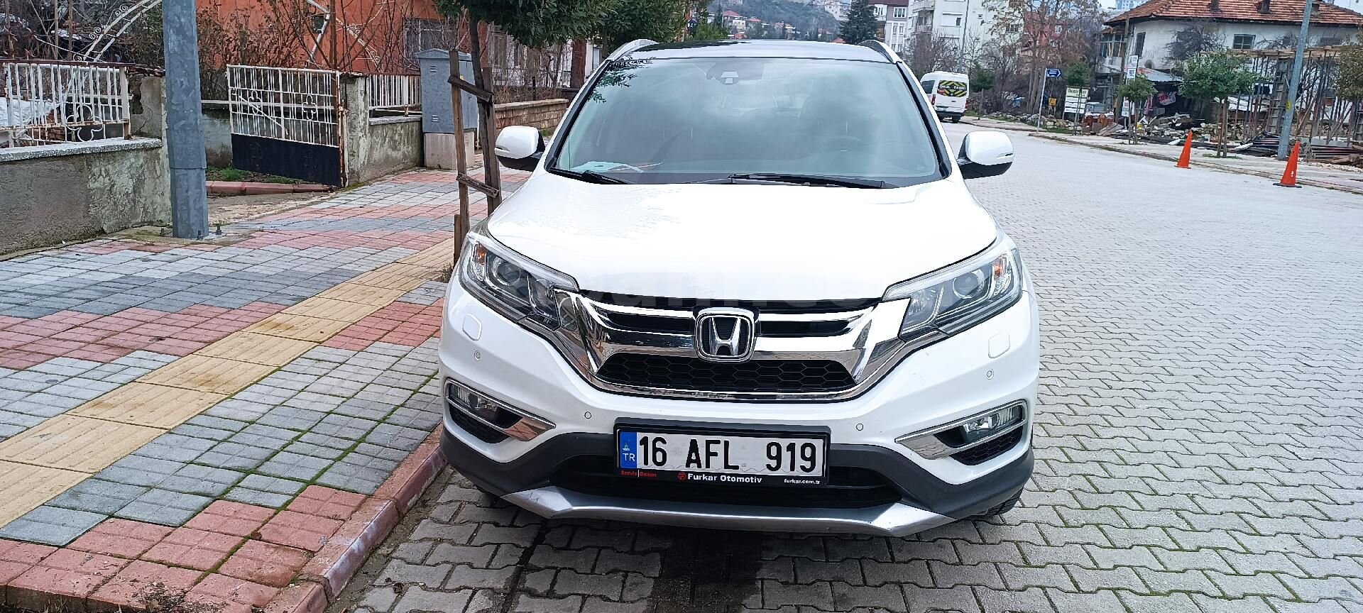 Acil satılık Sahibinden Honda CR-V 1.6 i-DTEC Executive 2015 Model 166.000 km Beyaz 7