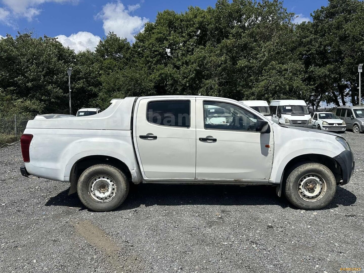 ALDATMAZ PLAZA'DAN 2012 MODEL ISUZU D MAX 2.5 4X4 7
