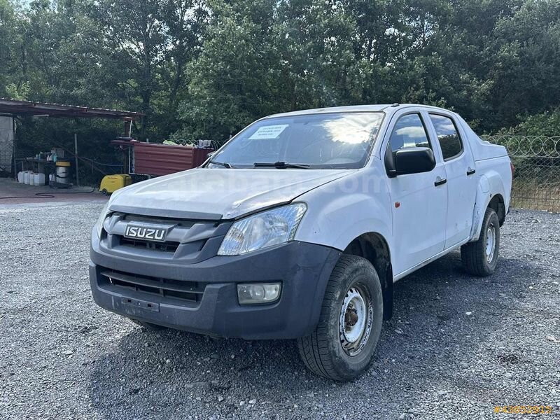 ALDATMAZ PLAZA'DAN 2012 MODEL ISUZU D MAX 2.5 4X4
