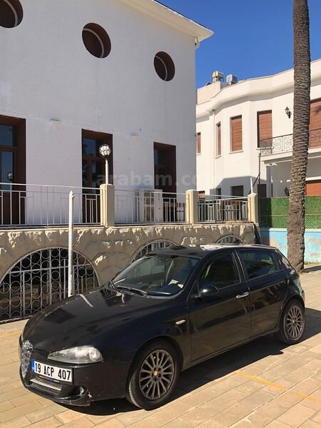 Sahibinden Alfa Romeo 147 1.6 TS Değişen yok, Hasar kaydı yok 3