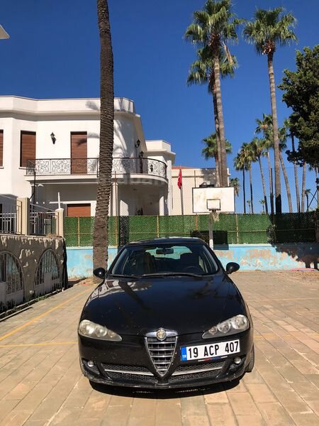 Sahibinden Alfa Romeo 147 1.6 TS Değişen yok, Hasar kaydı yok 2
