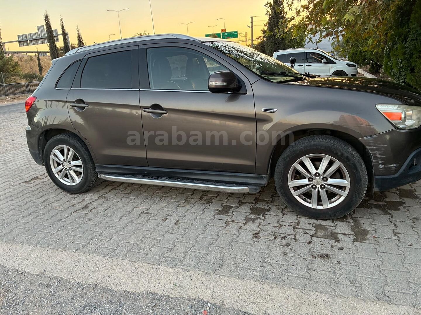 ACİL Sahibinden Mitsubishi ASX 1.6 MIVEC Intense 2011 Model 5