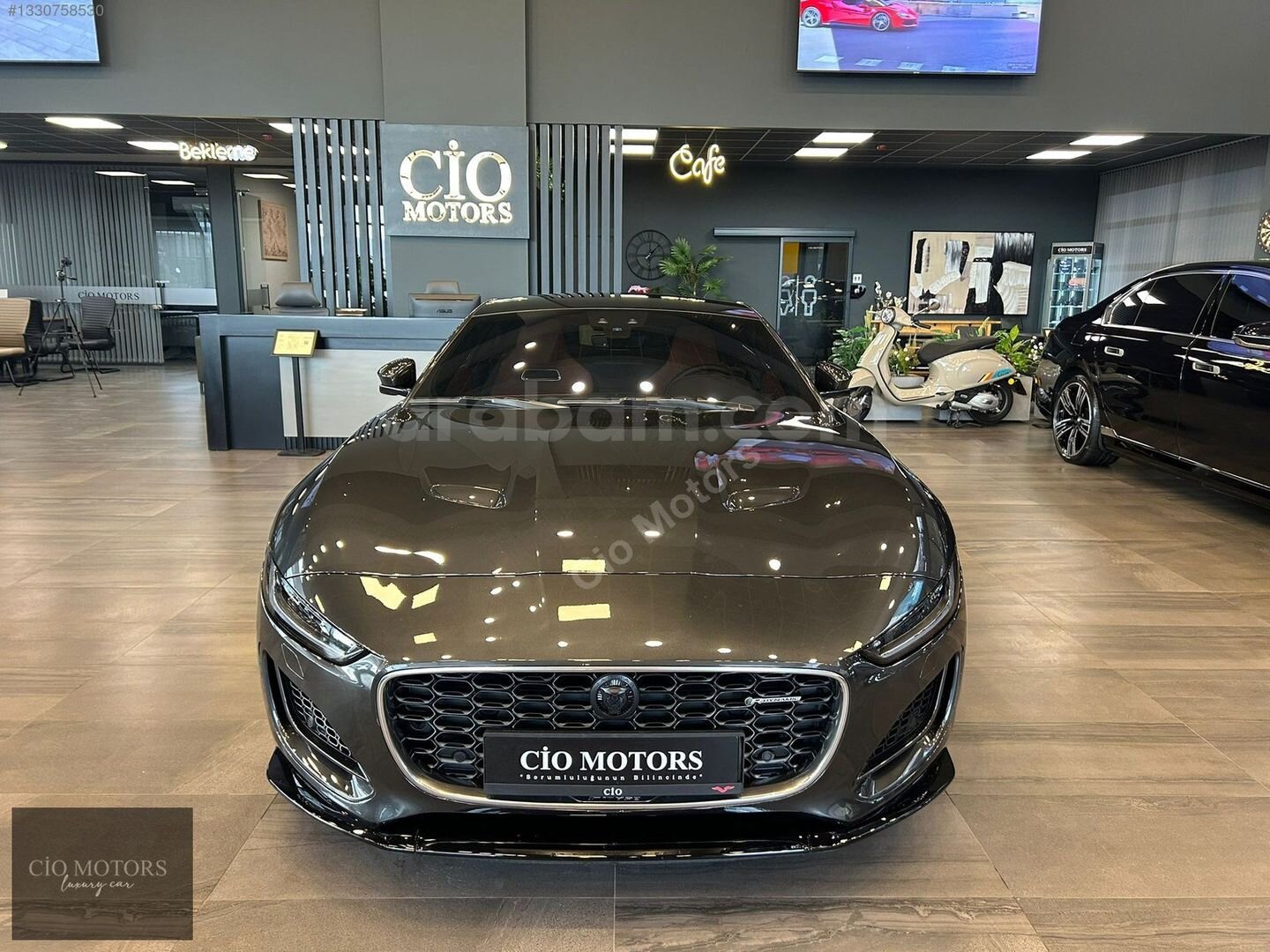 Galeriden Jaguar F-Type 2.0 2023 Model İzmir 27.000 km Gri 1