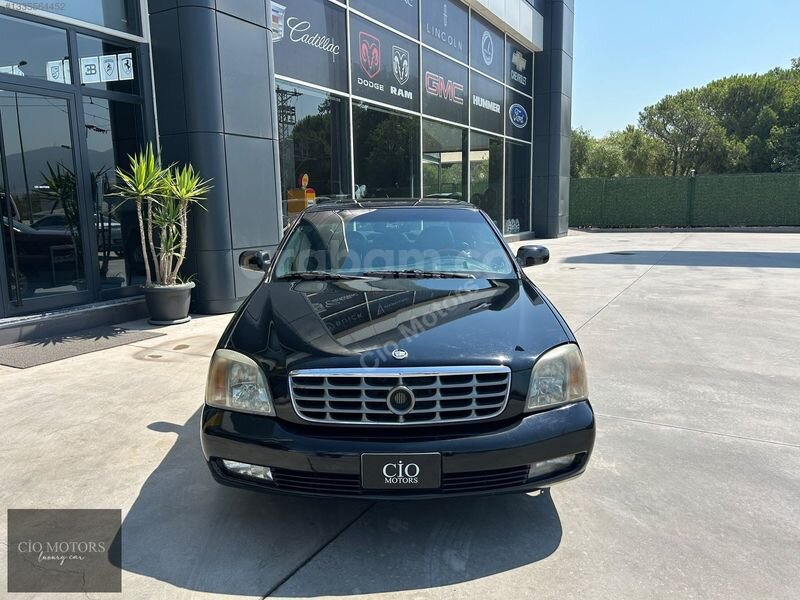 Galeriden Cadillac DeVille 4.6 DTS 2002 Model İzmir 140.000 km Siyah 1