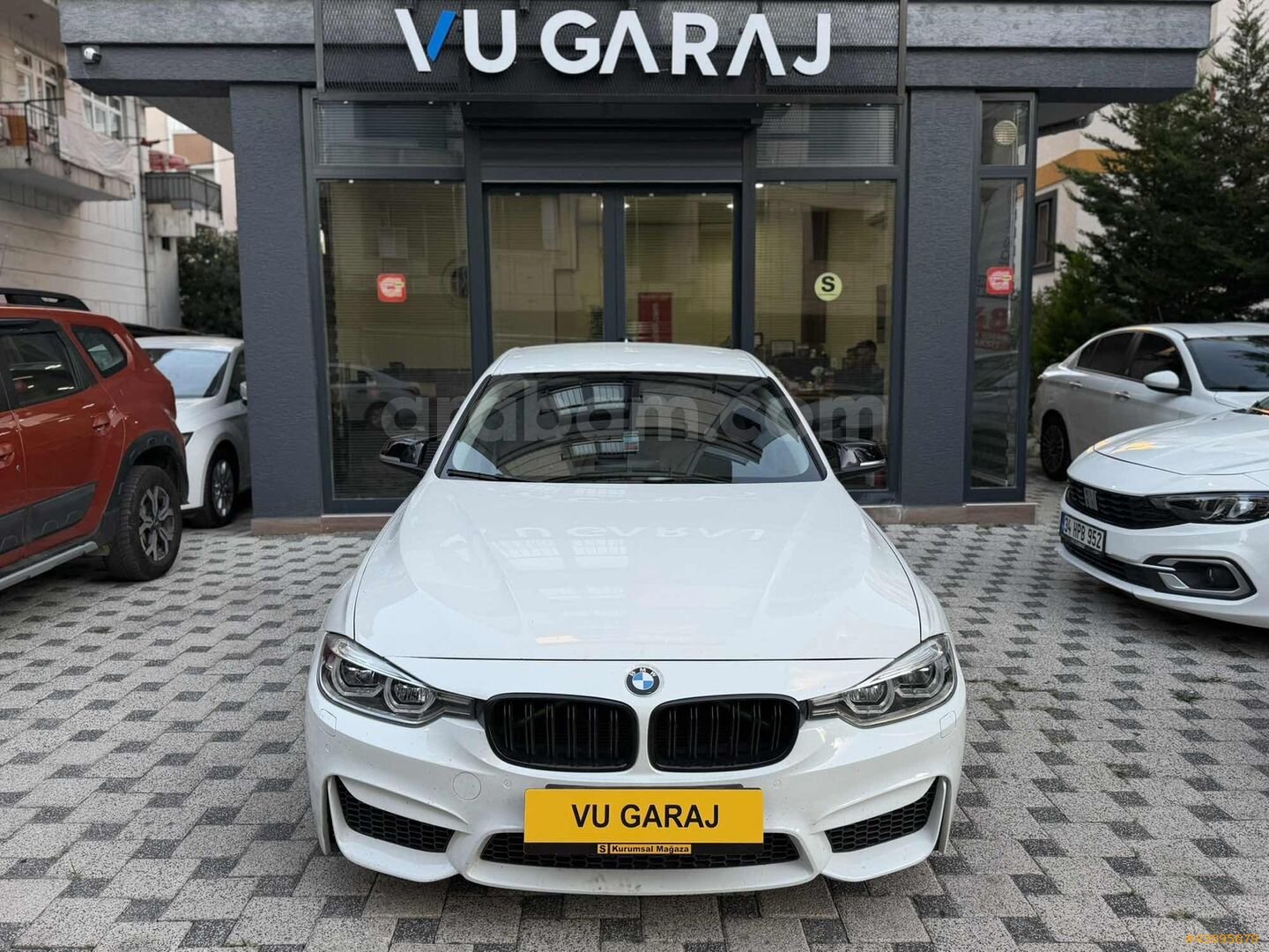 Galeriden BMW 3 Serisi 316i Comfort 2012 Model İstanbul 259.000 km Beyaz 1