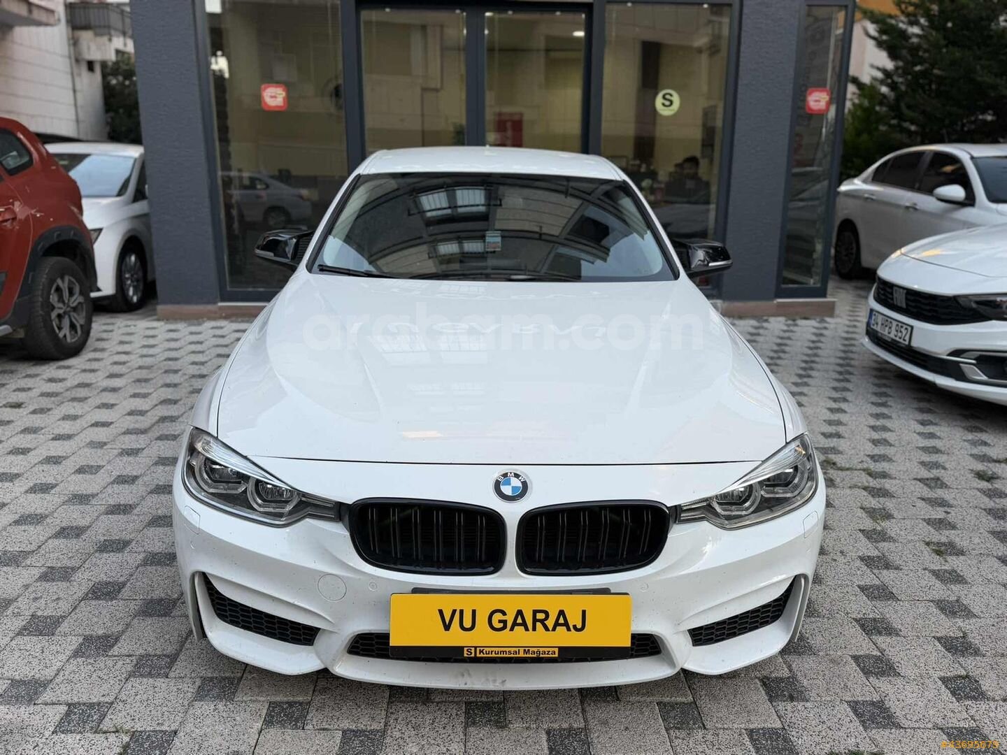 Galeriden BMW 3 Serisi 316i Comfort 2012 Model İstanbul 259.000 km Beyaz 4