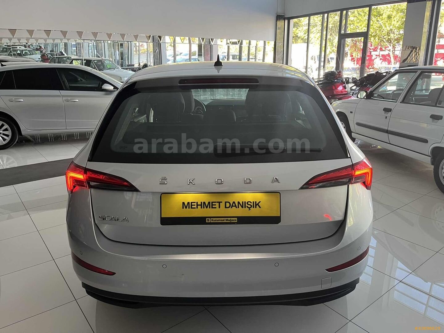 Galeriden Skoda Scala 1.0 TSI Elite 2022 Model Konya 139.500 km Gri 5