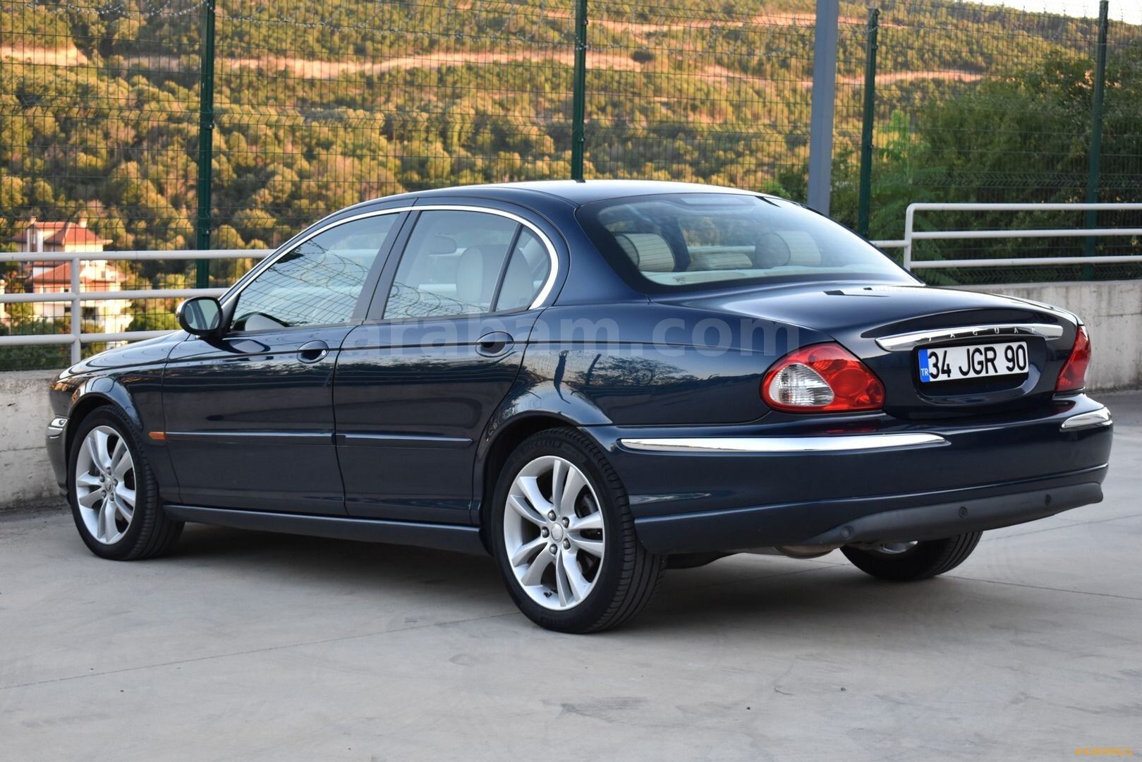 Galeriden Jaguar X-Type 2.1 Executive 2008 Model İstanbul 156.000 km Lacivert 5