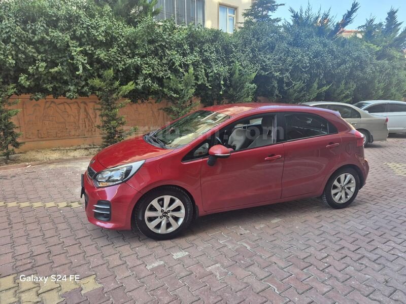Sahibinden Kia Rio 1.4 CRDi Concept 2015 Model
