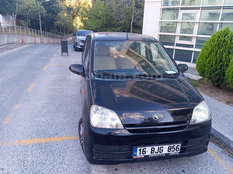 Sahibinden Daihatsu Cuore 1.0 Low Grade 2008 Model İstanbul 52.000 km Siyah 1