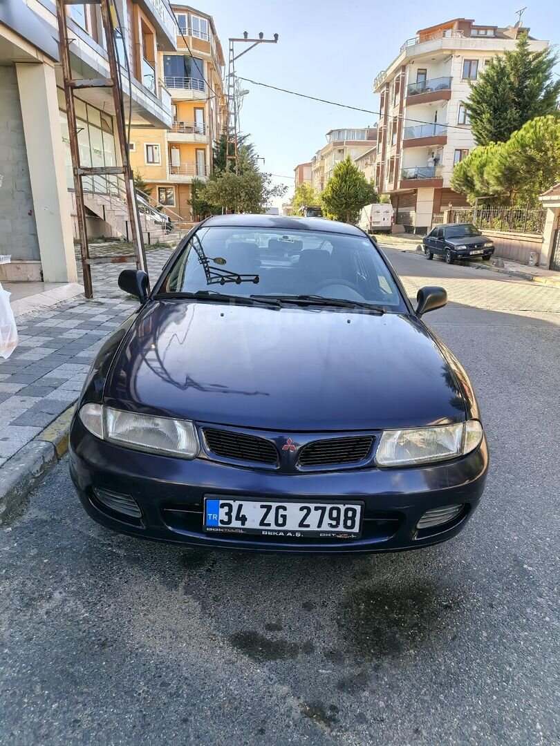 Sahibinden Mitsubishi Carisma 1.6 GLX 1999 Model İstanbul 210.000 km Lacivert 7