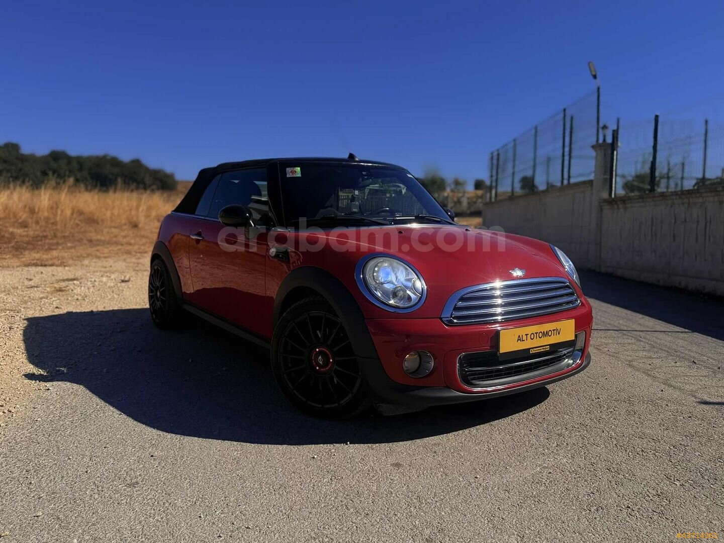 ALT OTOMOTİV'den MİNİ COOPER CABRİO 2013 TERTEMİZ 6