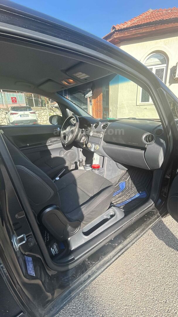 Sahibinden Mitsubishi Colt 1.3 Invite 2006 Model 220.000 km Siyah 7