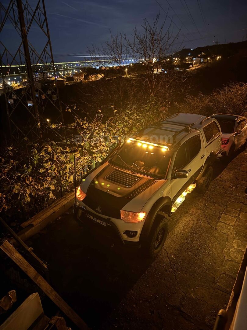 Off road donanımlı full donanımlı full paket l200 2