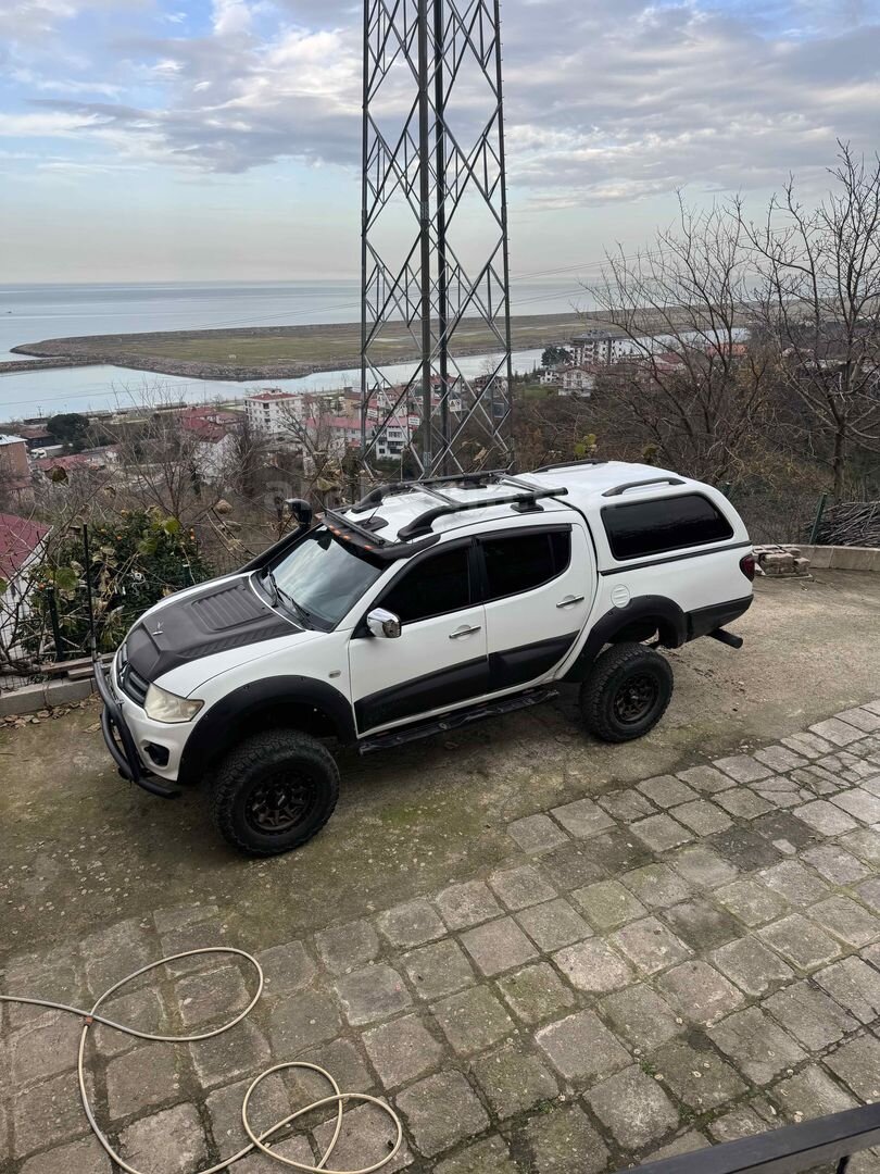 Off road donanımlı full donanımlı full paket l200 6