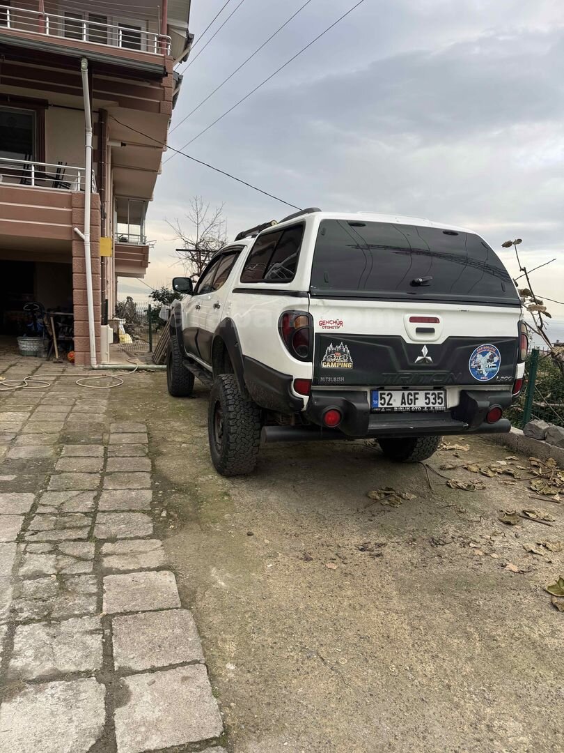 Off road donanımlı full donanımlı full paket l200 5