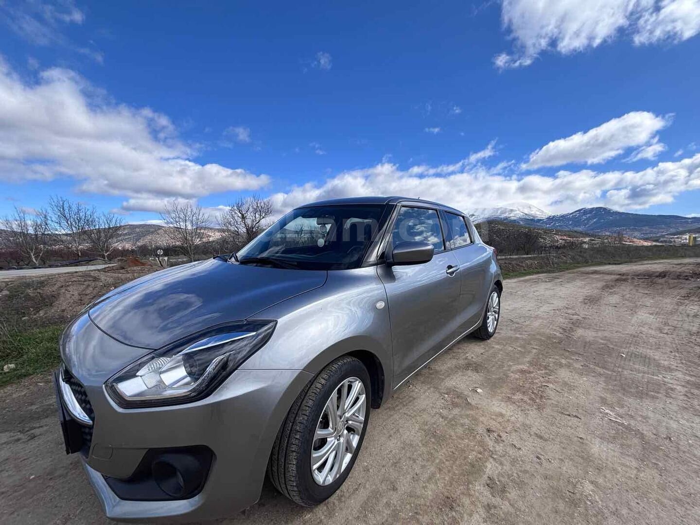 Sahibinden Suzuki Swift 1.2 Hibrit GL Techno 2020 Model 5