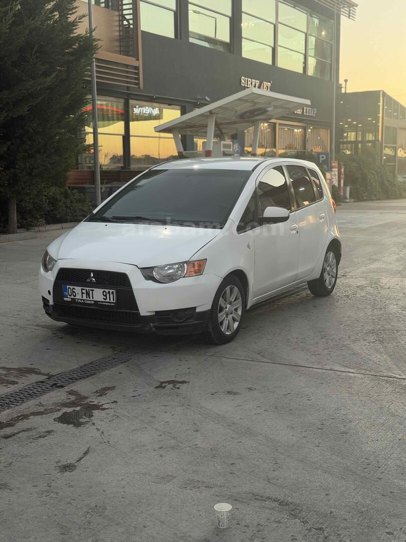 Sahibinden Mitsubishi Colt 1.3 Invite 2010 Model 1