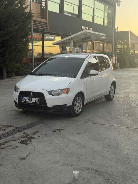 Sahibinden Mitsubishi Colt 1.3 Invite 2010 Model