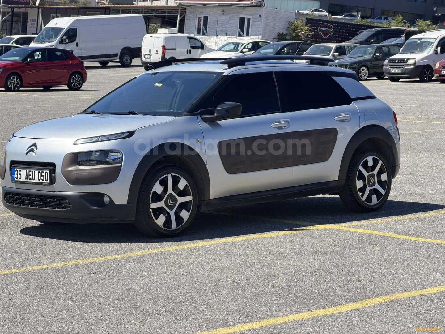 300 bin peşinatla alabilirsiniz otomatik cam tavanlı 6
