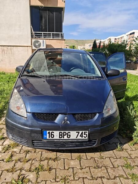 Sahibinden Mitsubishi Colt 1.5 DI-D Inform 2006 Model