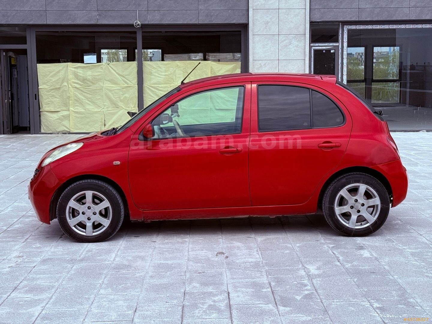 Galeriden Nissan Micra 1.2 Tekna 2003 Model Aksaray 240.000 km Kırmızı 6