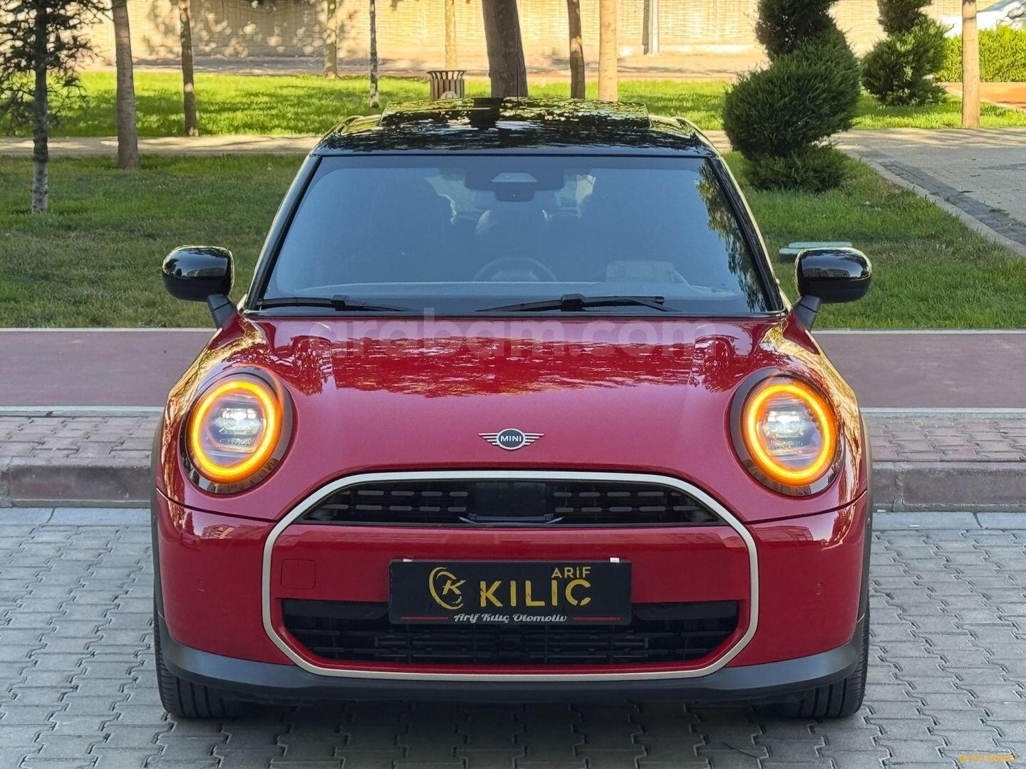 2025 MINI COOPER 1.5 FAVOURED HATASIZ BOYASIZ TRAMMERSİZ 6001 KM 2