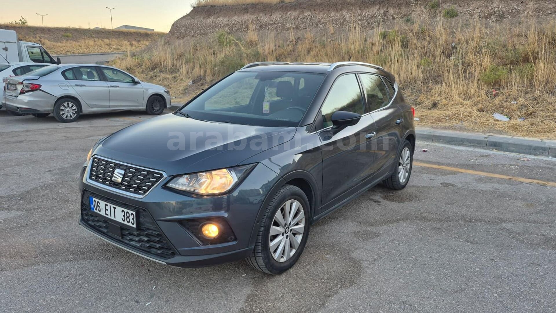 Sahibinden Seat Arona 1.0 EcoTSI Xcellence 2021 Model Ankara 108.000 km Gri 1