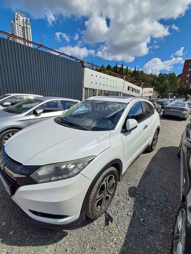 Sahibinden Honda HR-V 1.5 i-VTEC Executive 2016 Model 3