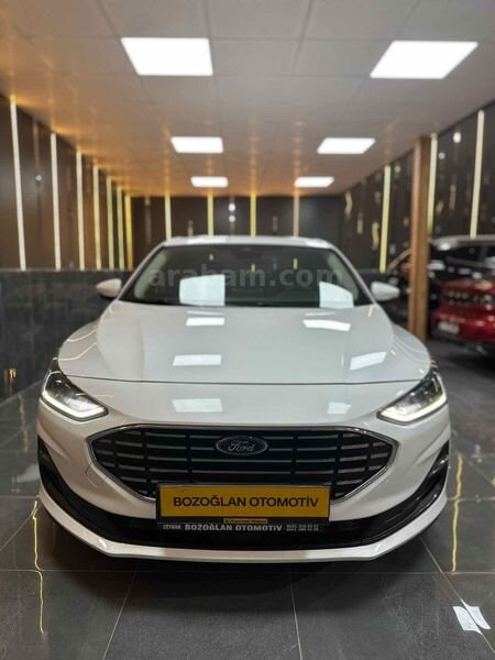 Galeriden Ford Focus 1.5 TDCi Titanium 2023 Model Adana 177.000 km Beyaz 1
