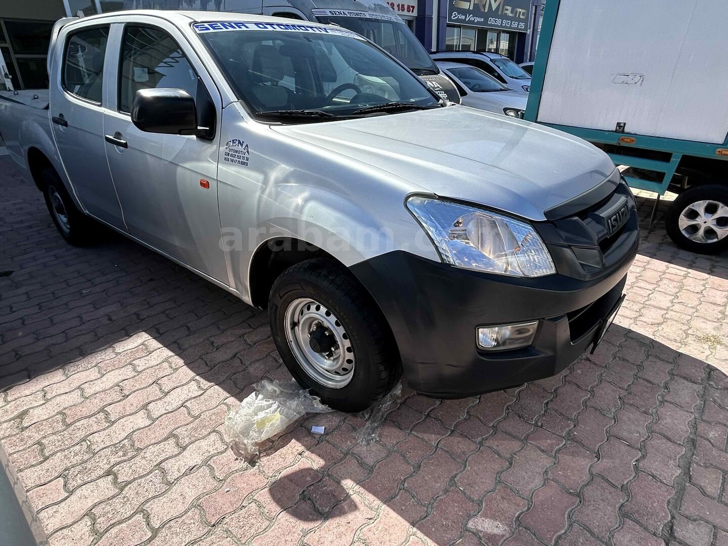 Galeriden Isuzu D-Max 2.5 4x2 2016 Model 7 adet 2011 3 adet 2013 2 adet 2016 2adetvar Konya 6