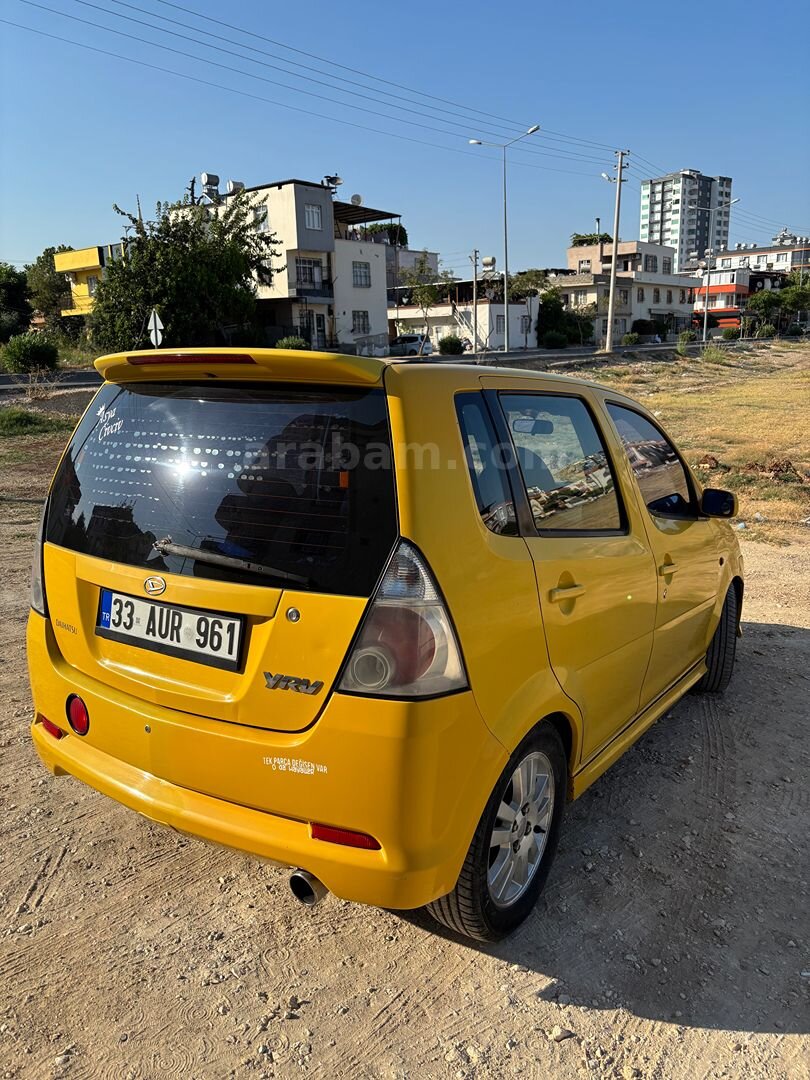 Sahibinden Daihatsu YRV 1.3 Turbo 2003 Model Mersin 235.643 km Sarı 4