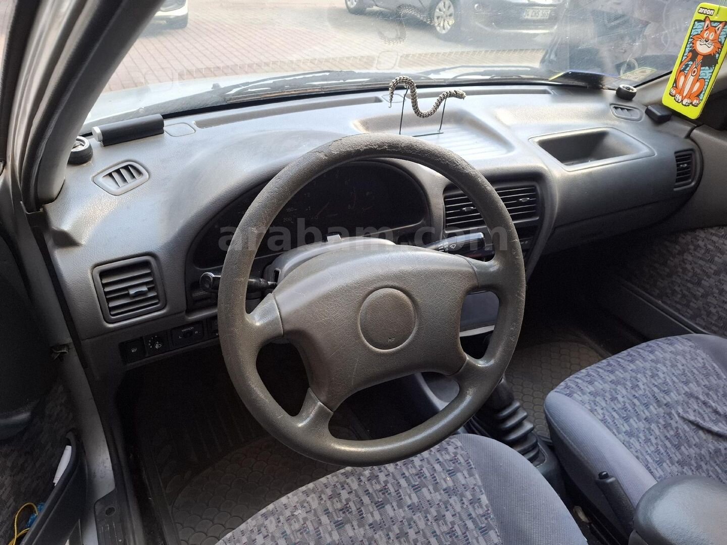 Sahibinden Suzuki Swift 1.3 GLX 2001 Model 4