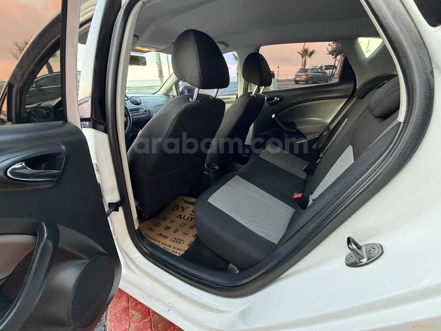 Galeriden Seat Ibiza 1.4 Style 2013 Model Ordu 247.000 km Beyaz 7
