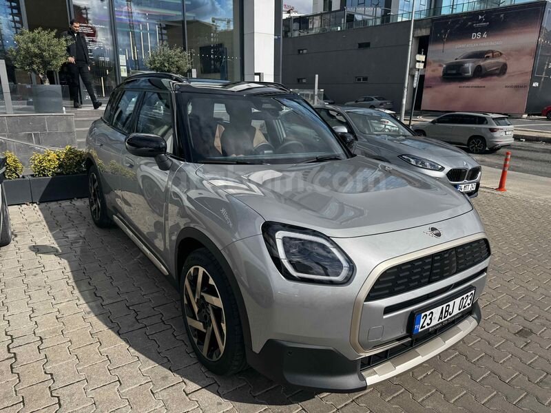 Sahibinden Mini Countryman E Favoured 2025 Model