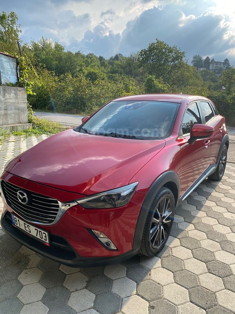 DEĞİŞENSİZ 4x4 MAZDA CX-3 1