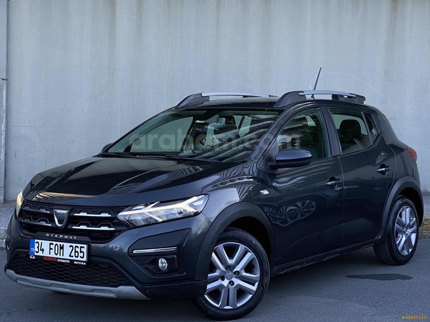 Galeriden Dacia Sandero 1.0 TCe Prestige 2022 Model İstanbul 180.000 km Füme 3
