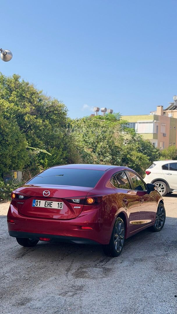 Sahibinden Mazda 3 1.5 SkyActive-G Power 2015 Model 3