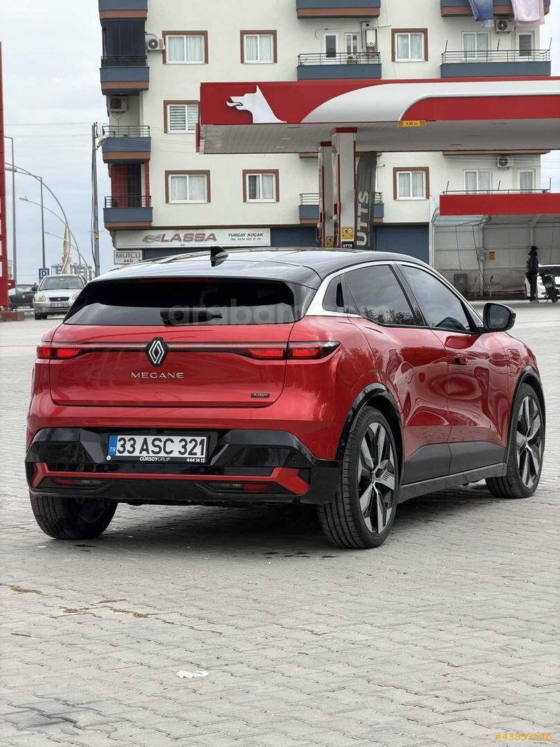 Galeriden Renault Megane E-Tech Techno 2023 Model Mersin 100.000 km Kırmızı 6