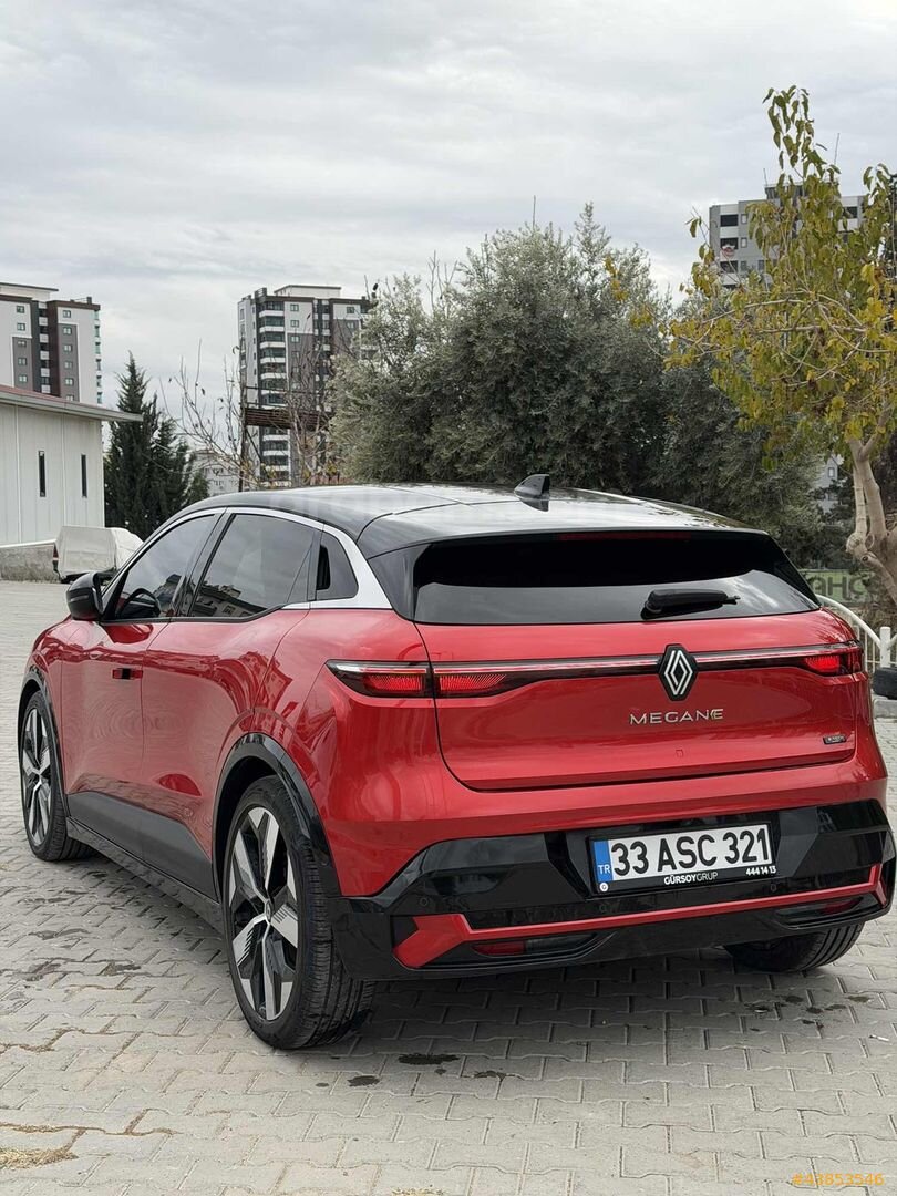 Galeriden Renault Megane E-Tech Techno 2023 Model Mersin 100.000 km Kırmızı 5
