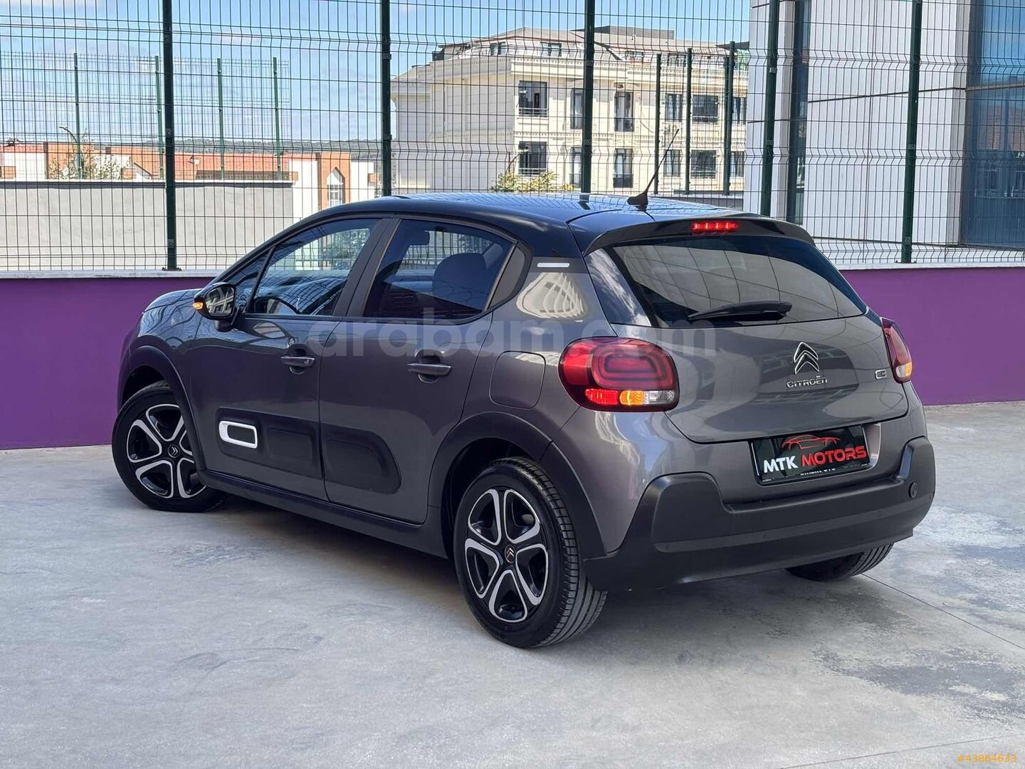 Galeriden Citroen C3 1.2 PureTech Feel Bold 2020 Model İstanbul 94.000 km Gri 7