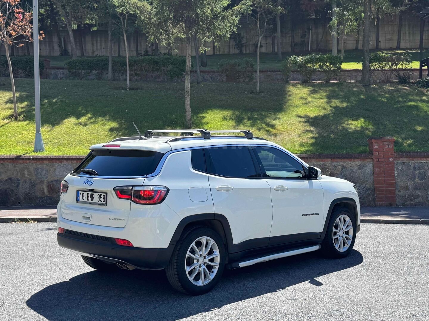 Galeriden Jeep Compass 1.3 Turbo Limited 2020 Model İstanbul 112.000 km Beyaz 3