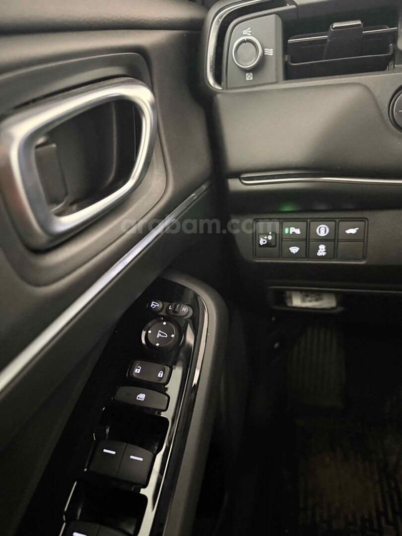 Sahibinden Honda HR-V 1.5 e-HEV Advance 2023 Model 4