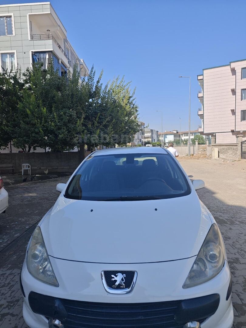 Sahibinden Peugeot 307 1.6 HDi Comfort 2006 Model Beyaz 2